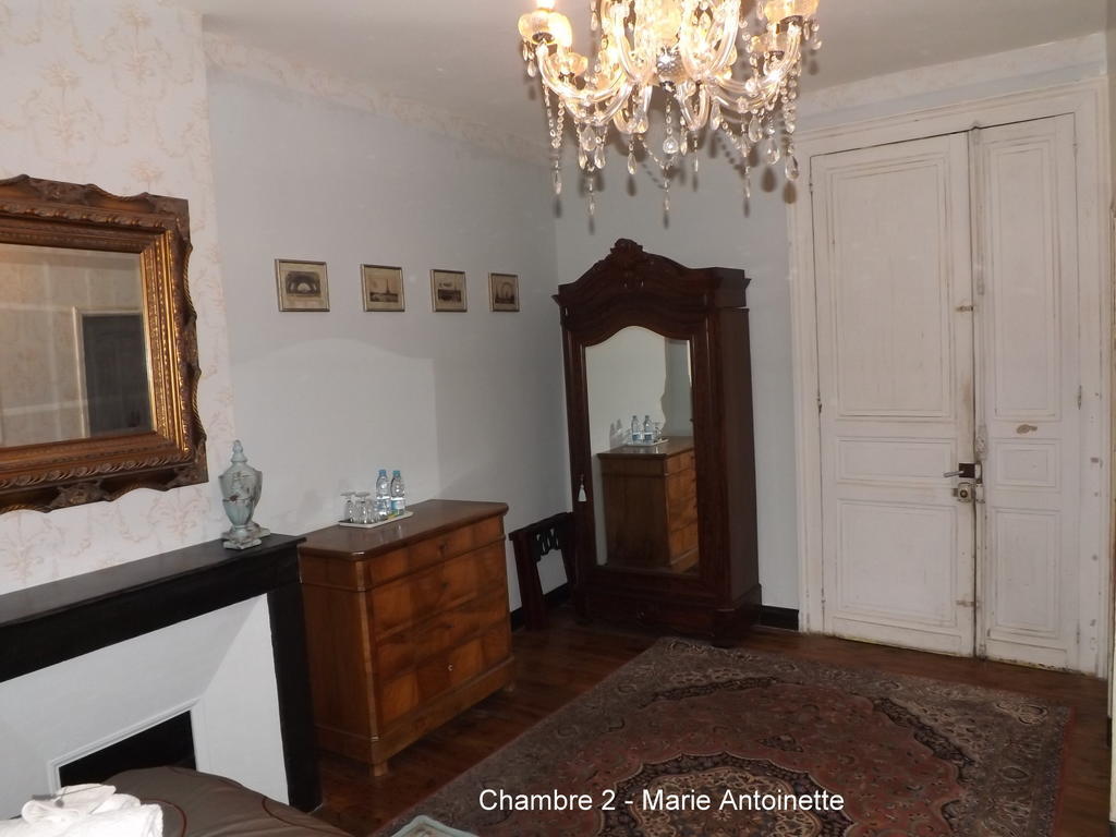 Maison Porte del Marty Lalinde Habitación foto